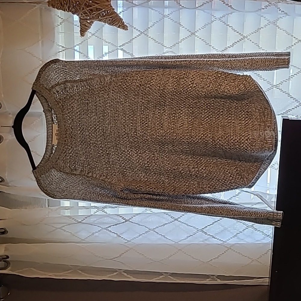 Pullover Sweater